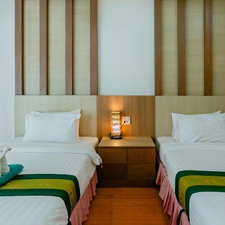 Tonsai Bay Resort Esterno foto