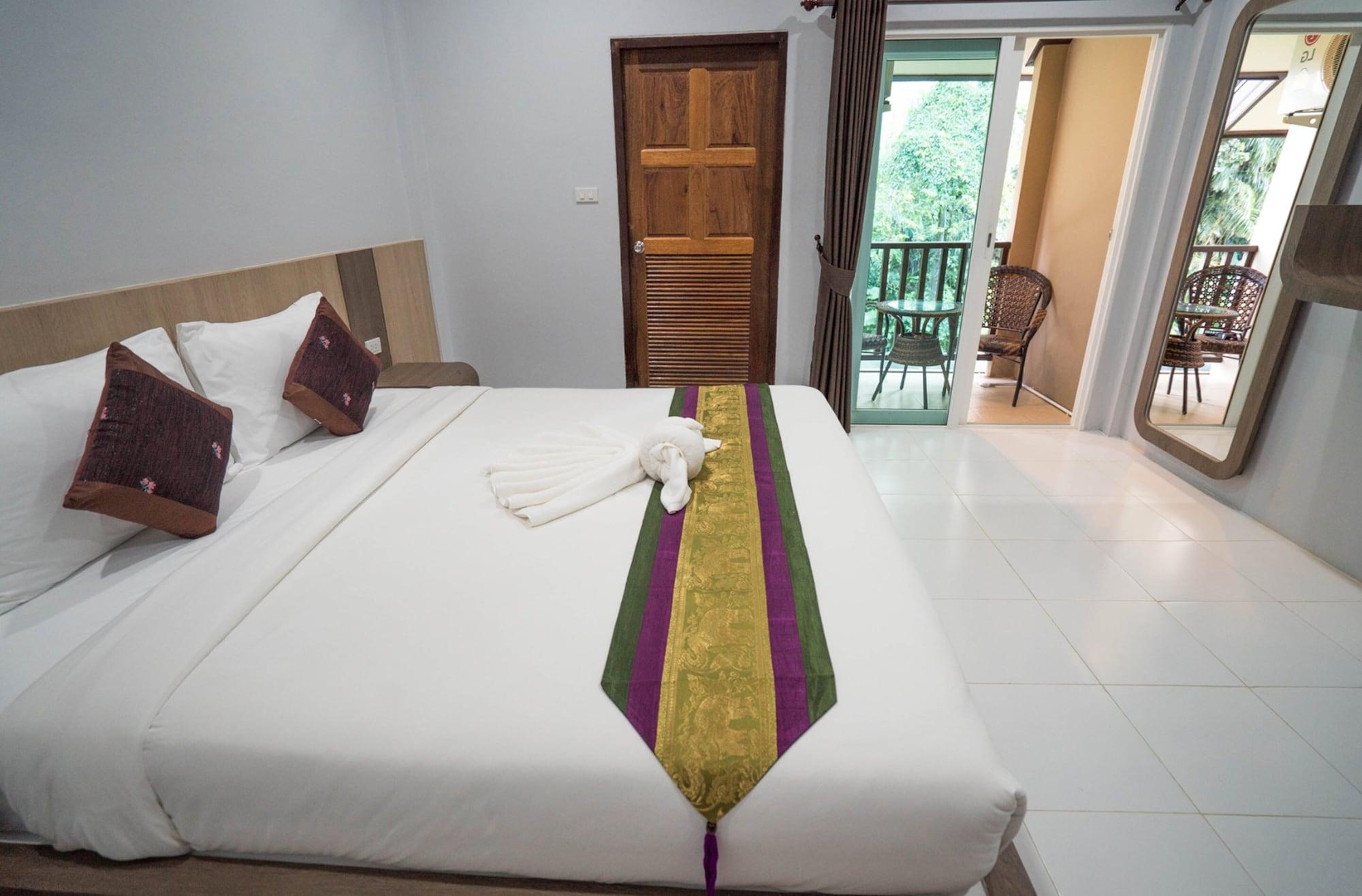 Tonsai Bay Resort Esterno foto