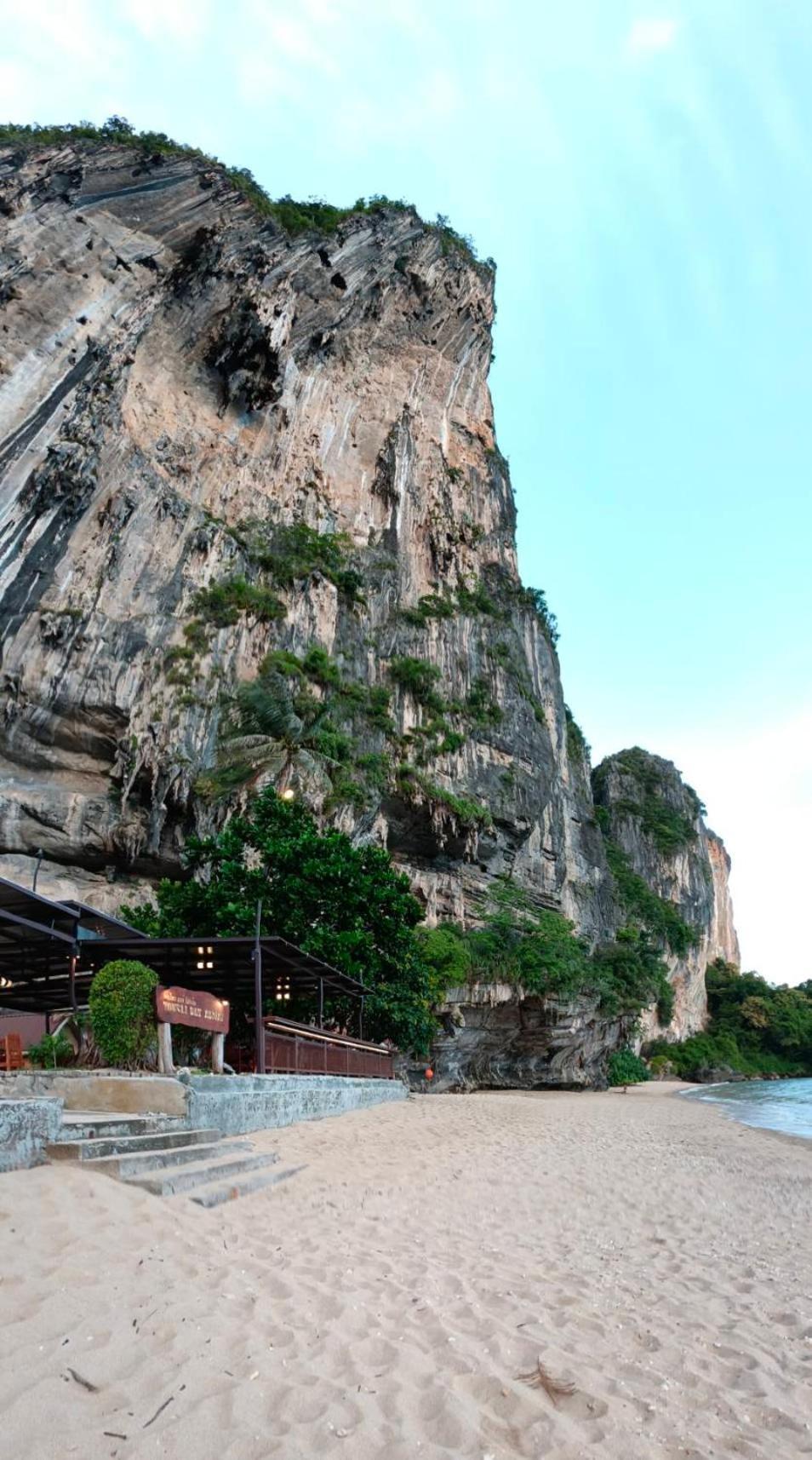 Tonsai Bay Resort Esterno foto