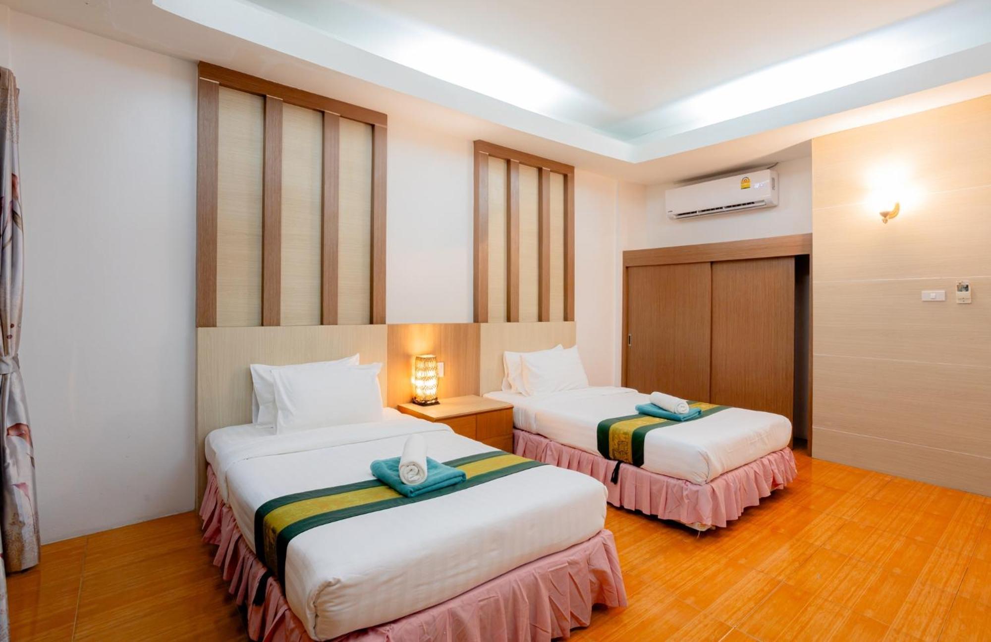 Tonsai Bay Resort Esterno foto