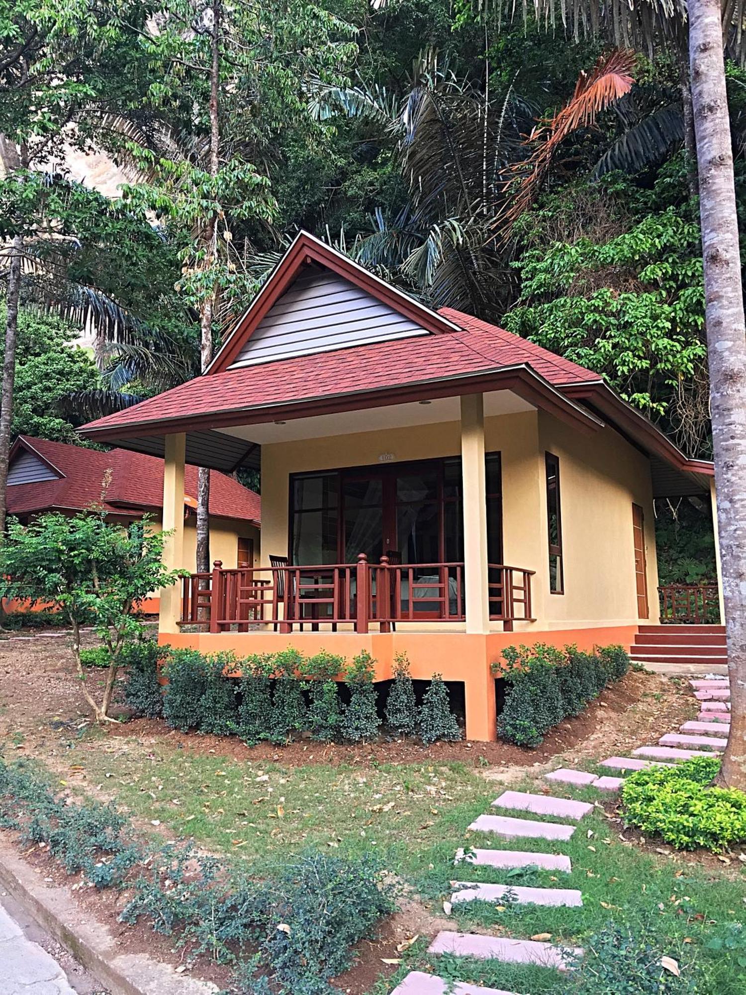 Tonsai Bay Resort Esterno foto