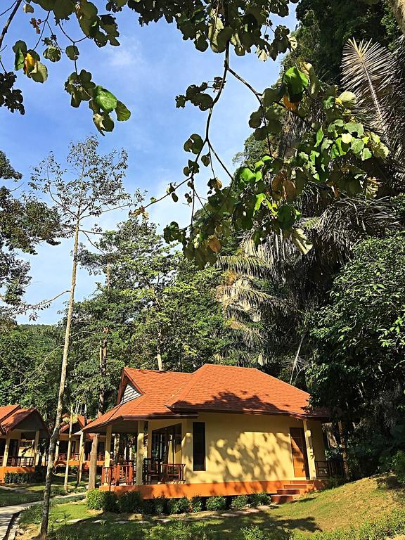 Tonsai Bay Resort Esterno foto